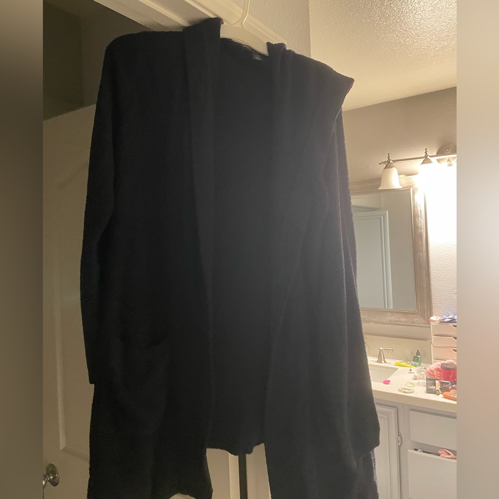 Charcoal barefoot dreams hooded cardigan size XL